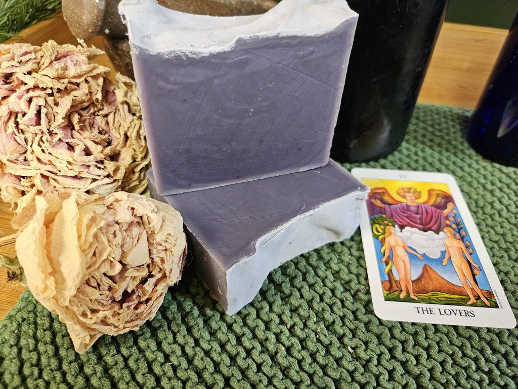 VI Lovers Tarot Soap image 6