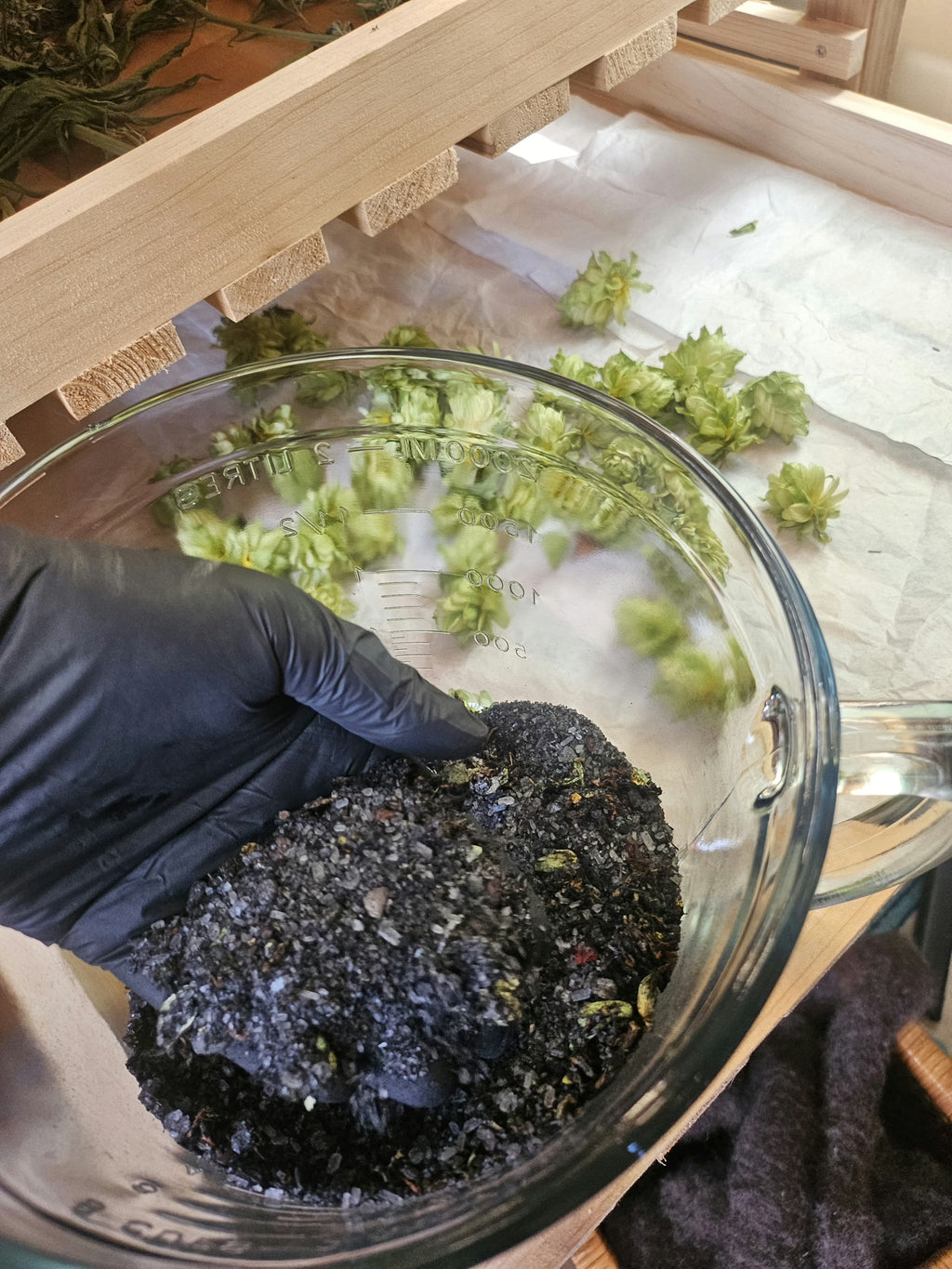 Midnight Dream: Black Herbal Bath Salt image 3