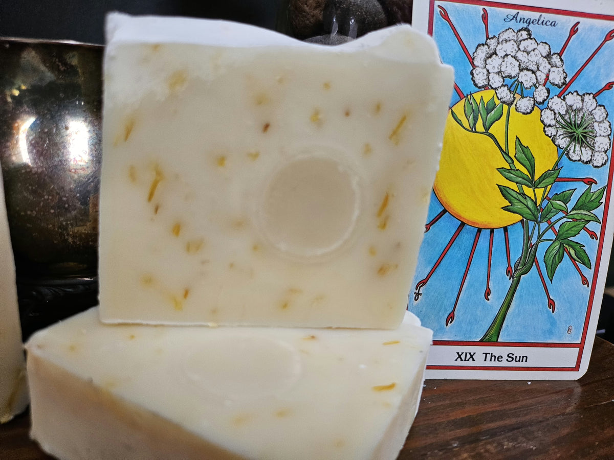 XIX The Sun Tarot Soap image 3